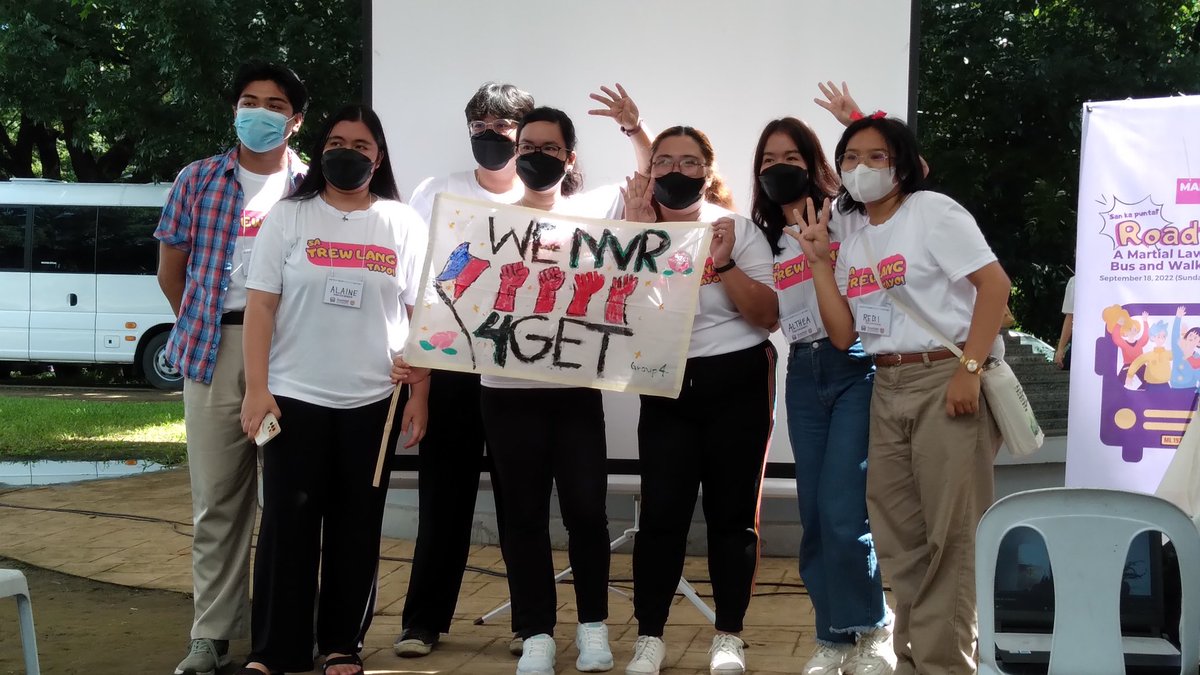 riajose's tweet photo. Participants of the ML@50 Roadtrip start the day with Team-Building Activities.
Follow their trip to various sites around Metro Manila in their quest to learn more about Martial Law.
#ML50 #MLRoadtrip #MLBadTrip https://t.co/EMJvYEGYhu