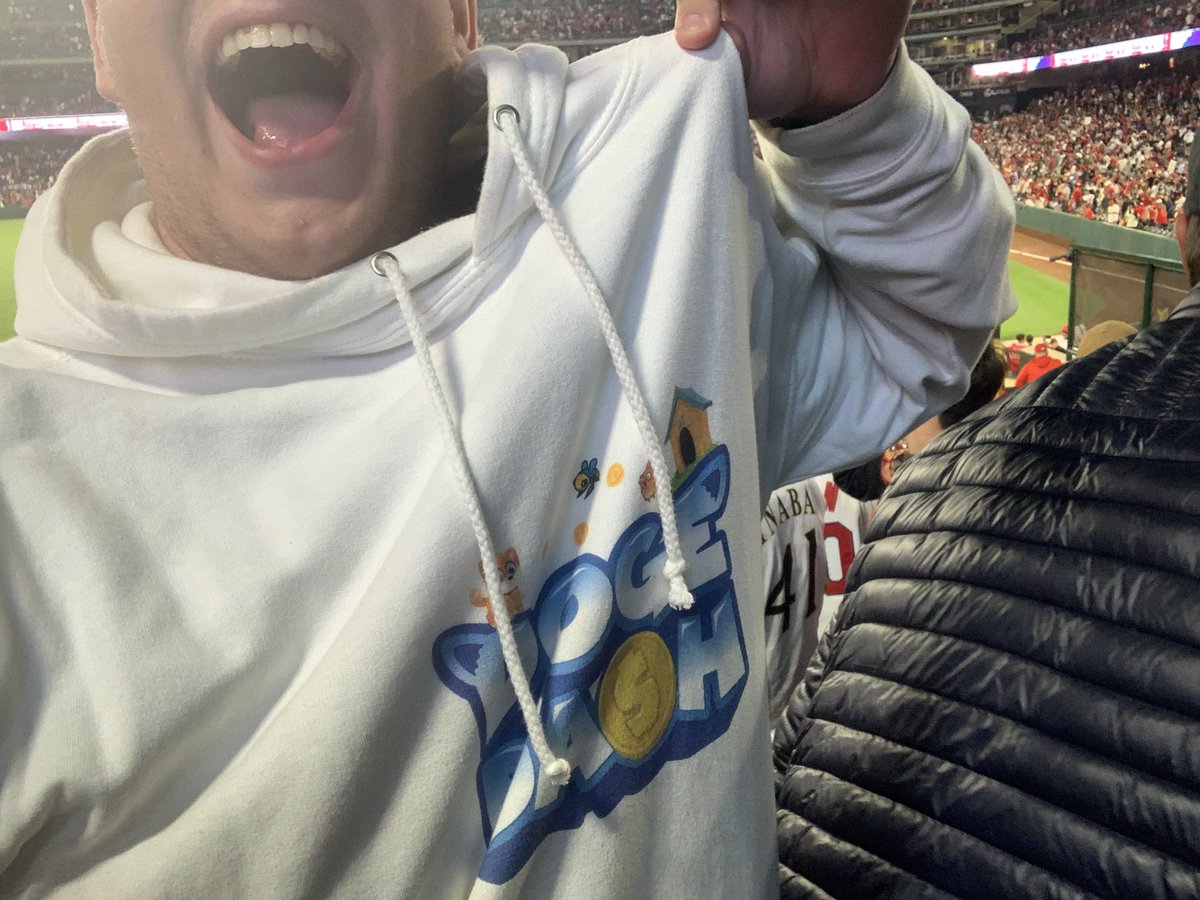 IamBomb_Diggity's tweet photo. You know you have to sport the #DogeDash hoodie at the #AngelsGame!
@HELLOClubHQ When can I rep the new Merch?! ;) https://t.co/QQ3FpUFICL