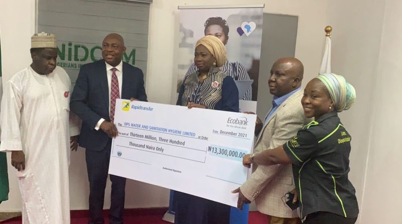 MobilePunch's tweet photo. PHOTOS:  Real Madrid's David Alaba Donates Toilet Facility In Ogun
 
Real Madrid player, David Alaba, has donated a biodegradable toilet facility to Kara Market in Ogere Remo community of Ogun State. https://t.co/rR7SPM8Xr5