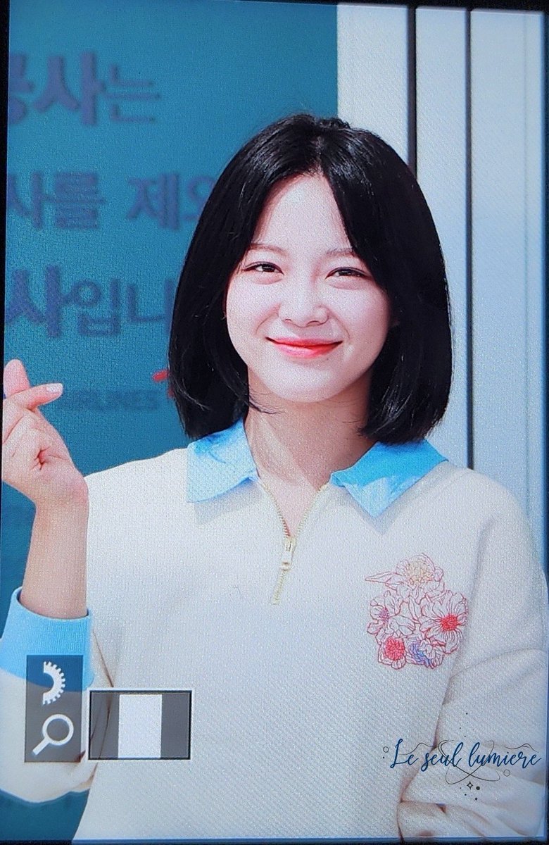 LumiereSeul's tweet photo. 220918 오랜만에 출국이야 !! 
#kimsejeong #sejeong #せじょん #セジョン #김세정 #세정 https://t.co/yk0B18lOUL