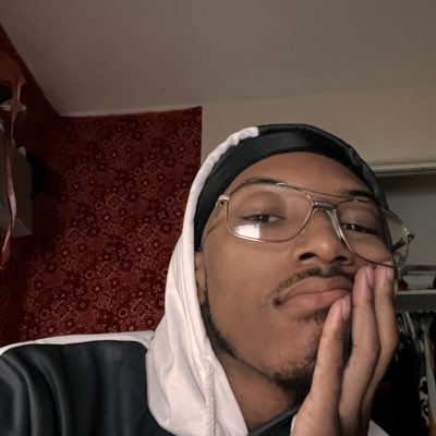 FijiThaGoat's tweet photo. #NewProfilePic https://t.co/zzEfFRJoxG
