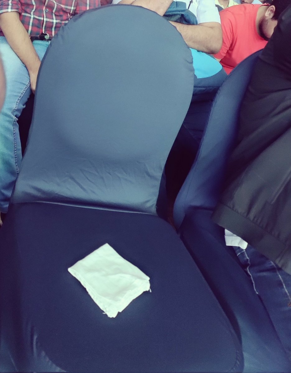 dilwalapk's tweet photo. @GDGBLR
someone reserving seat because 1st row seat in very important. 😂Uncertainty available. #ReserveMySeat with #hanky
#Track01 #DevFest2022 #DevfestBengaluru22 https://t.co/9qalbH3fHI