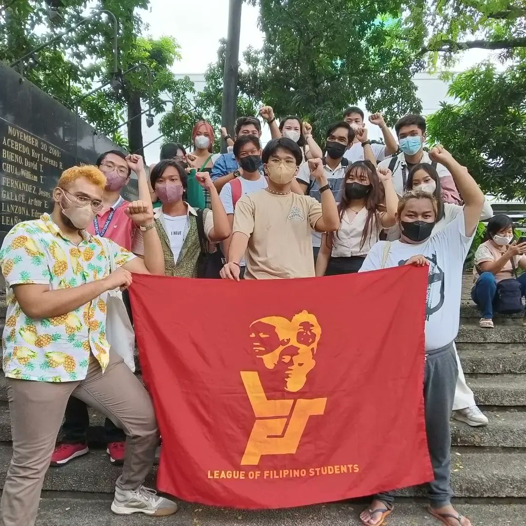 pup_lfs's tweet photo. Ating Historyahan, Kuwento ng Bayan!
Ikinasa ang Historyahan Tour ng League of Filipino Students National bilang pagbubunyi sa ika-45 na anibersaryo nito, kasabay ang ika-50 na taon makalipas ang Martial Law.
#LFS45
#ML50 https://t.co/3xWSs6PMJD