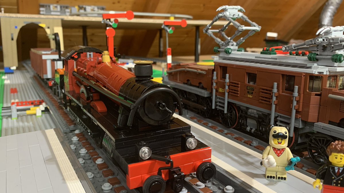 bricks_builds's tweet photo. Aktueller Stand unserer #lego #oltonhall #lokomotive https://t.co/TdamTMjLh1