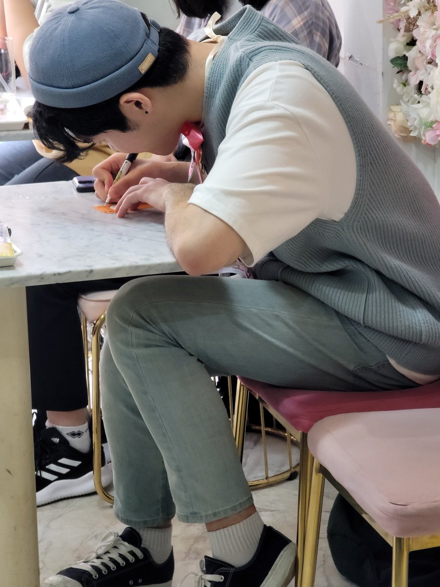 posticyum's tweet photo. 이대로 보쌈 https://t.co/9Pdd89GAeS