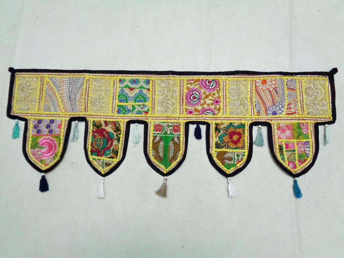 www_hutse_com's tweet photo. #handmade #onlineHandicrafts #hutse #indian #handicraft #ebay #DoorValance #HomeDecor #wallHanging #vintage #wallart #walldecor #decor #cotton #Tent #photography #windowArt #smallbusiness #artist #instagood #gift #Embroided #VC99
https://t.co/687YqoWovm https://t.co/F7T6EPclCg