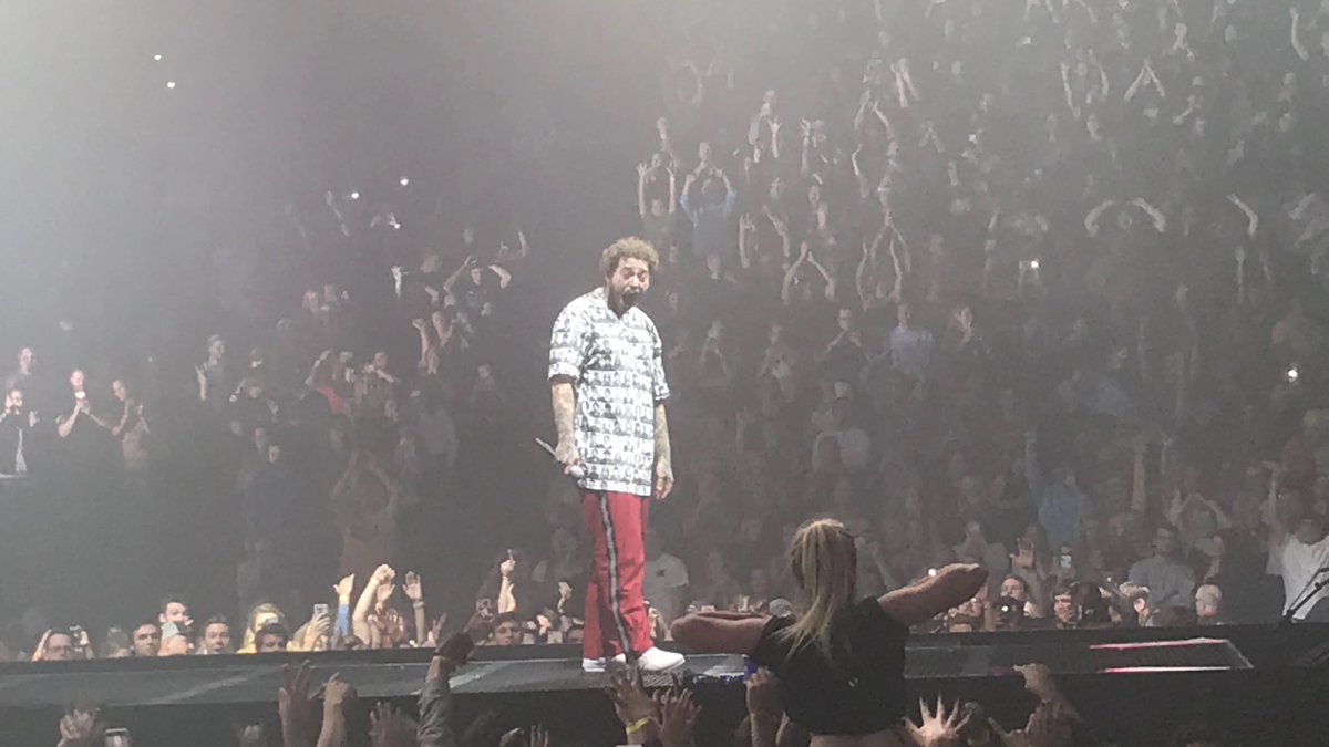 JDejarnett's tweet photo. Should I flash Post Malone and recreate this ? https://t.co/VOgginG45b