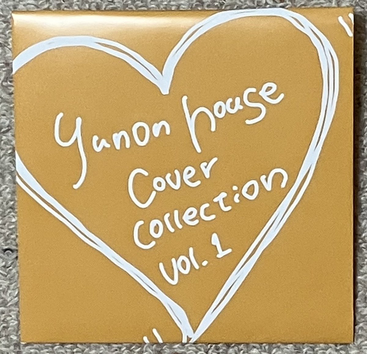 TaguchiTatsuya's tweet photo. #YUNONHOUSE vol.4@#四谷Doppo

私「#ゆのんはうす もこれで見納め。心にポッカリ穴が」

ゆのんはうす大家さん「彼らはとんでもない物を盗んで行きましたね」

私「でもCD残していってくれました」

大家「ゆのんはうすの家賃です」

私「国にだけでなく家賃も払ってなかったんかーい🤣」

#三田結菜 https://t.co/HCBkkvkvDj