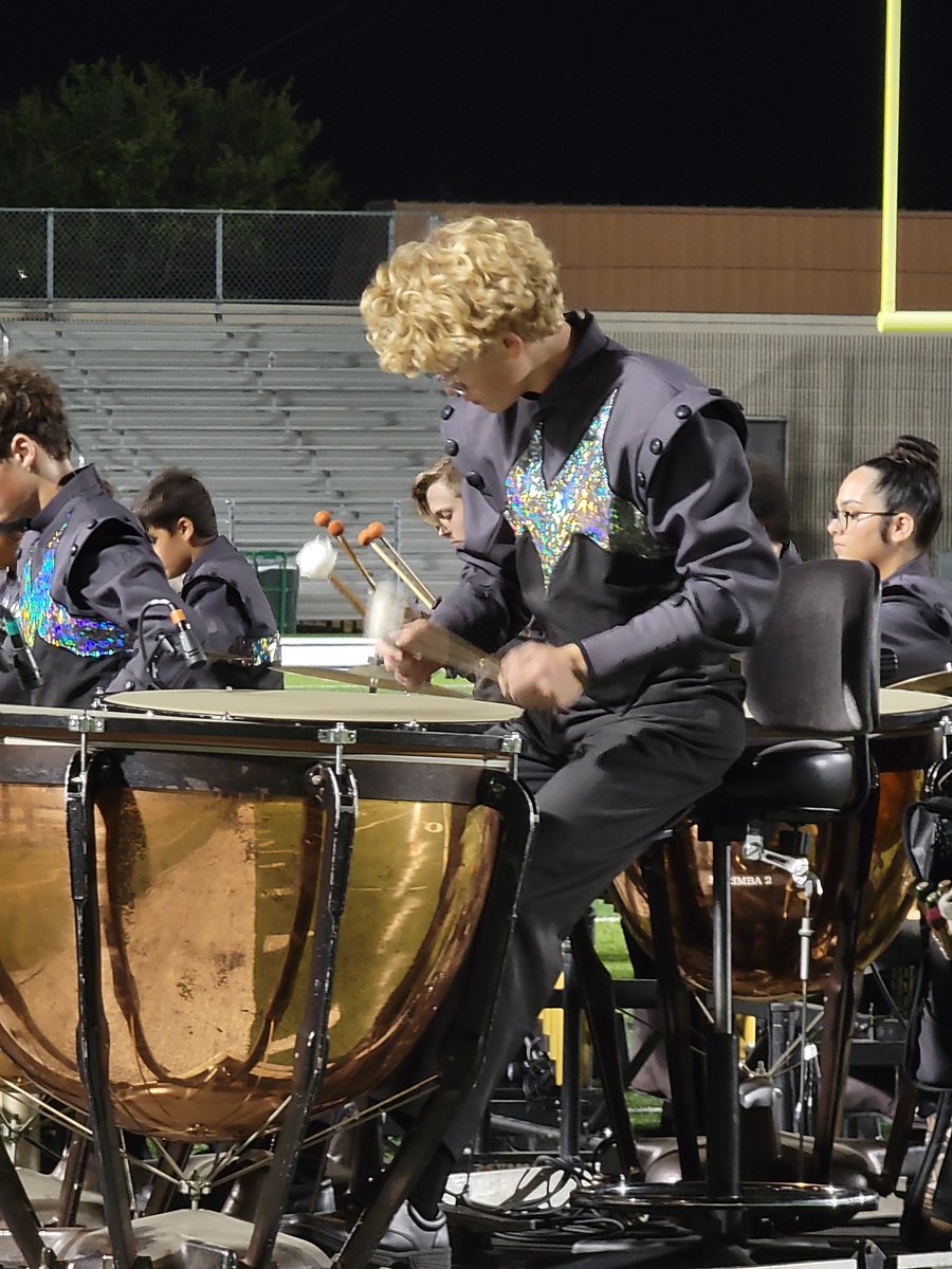 HEB Marching 🎶 tweet media