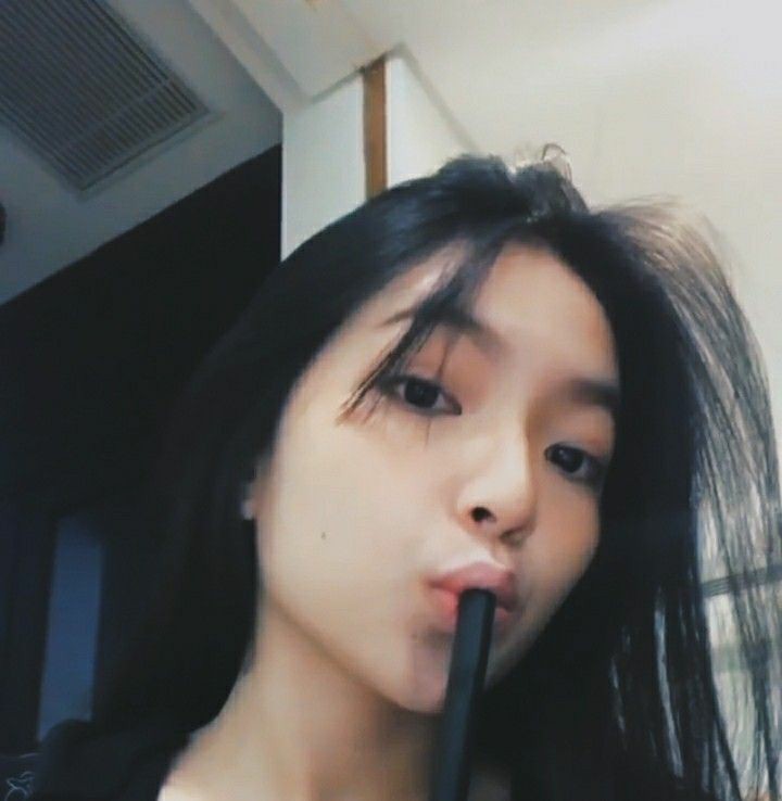 𝒓𝒊𝒓𝒖🪐 tweet media