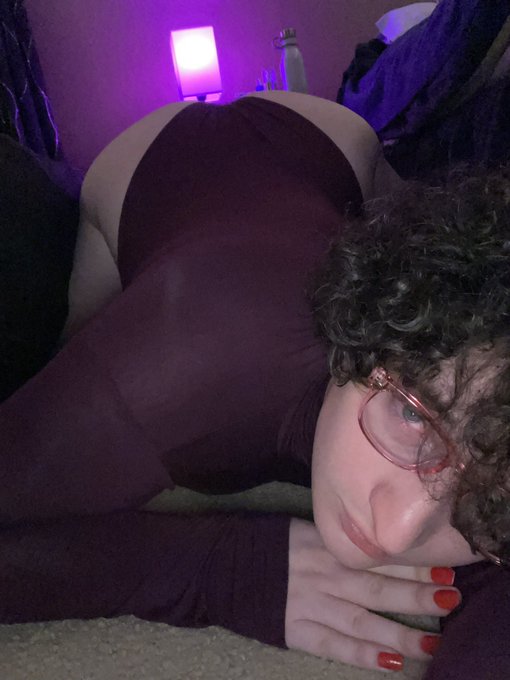 💜 💋 https://t.co/ZQmcaX1RFM<a href="/tag/trans"class="tags"><span>#trans</span></a><a href="/tag/fem"class="tags"><span>#fem</span></a><a href="/tag/sellingcontent"class="tags"><span>#sellingcontent</span></a>