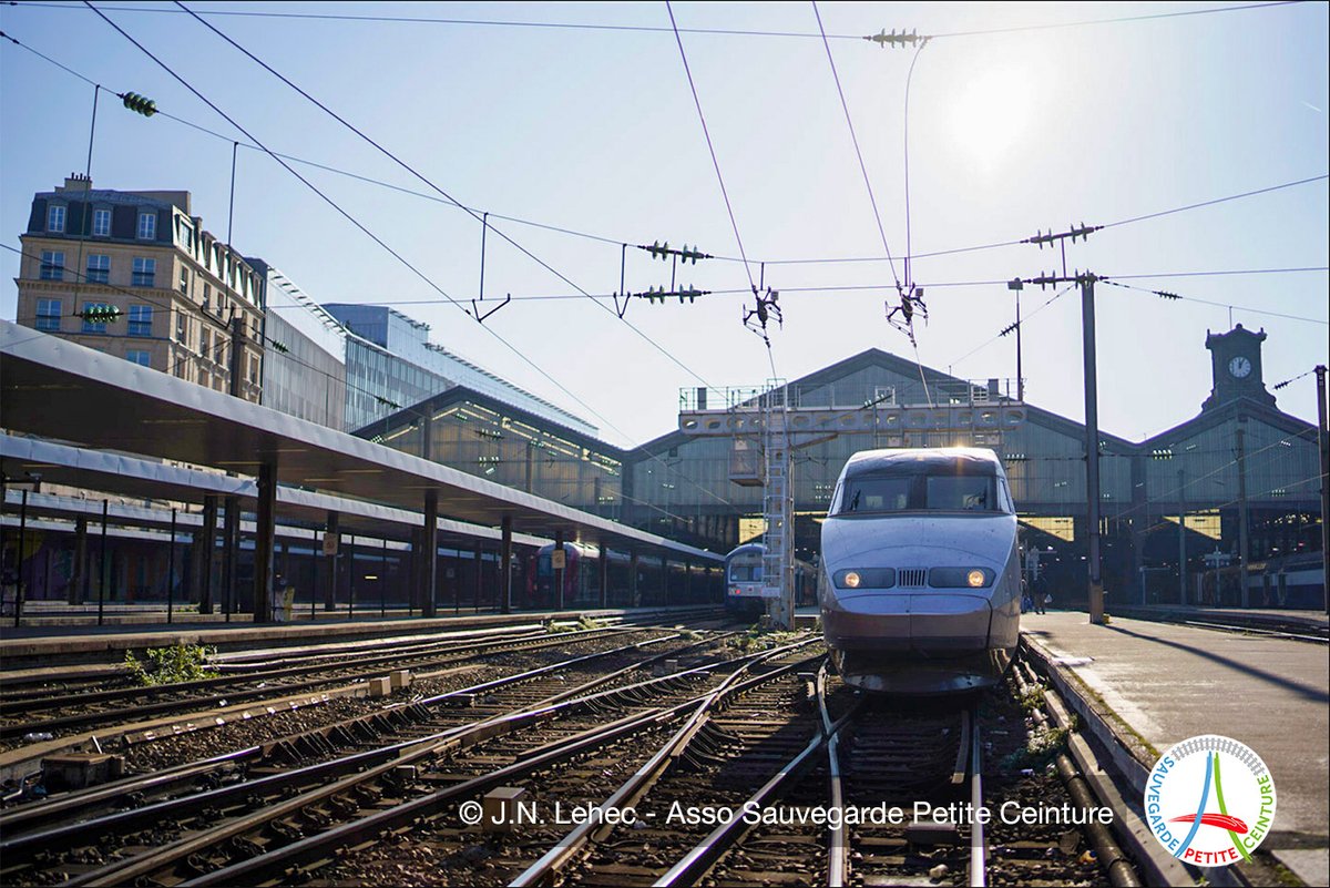 [💡 TRÈS LONG THREAD] À l'occasion des Journées du Patrimoine, retour sur l'histoire d'une vieille dame très digne qui a traversé les époques : la gare Saint-Lazare ! ⤵️

<a href="/ConnectGares/">SNCF Gares & Connexions</a> <a href="/LIGNEL_sncf/">Ligne L</a> <a href="/LIGNEJ_SNCF/">Ligne J</a> <a href="/train_nomad/">SNCF NOMAD TRAIN</a> <a href="/IDFmobilites/">IDF Mobilités</a>