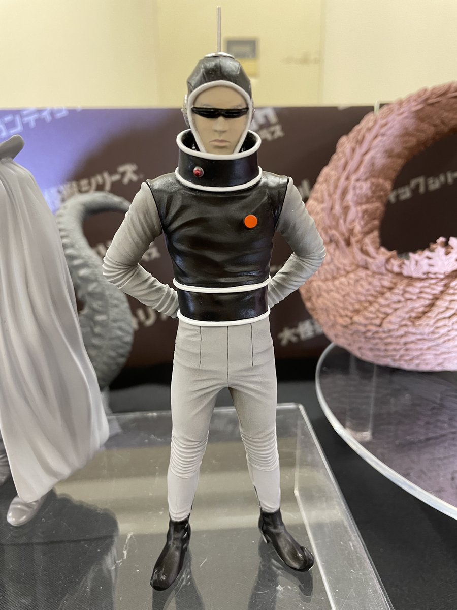 続いて東宝マニアックス X星人、ミステリアンのご紹介！ X星人は塗装