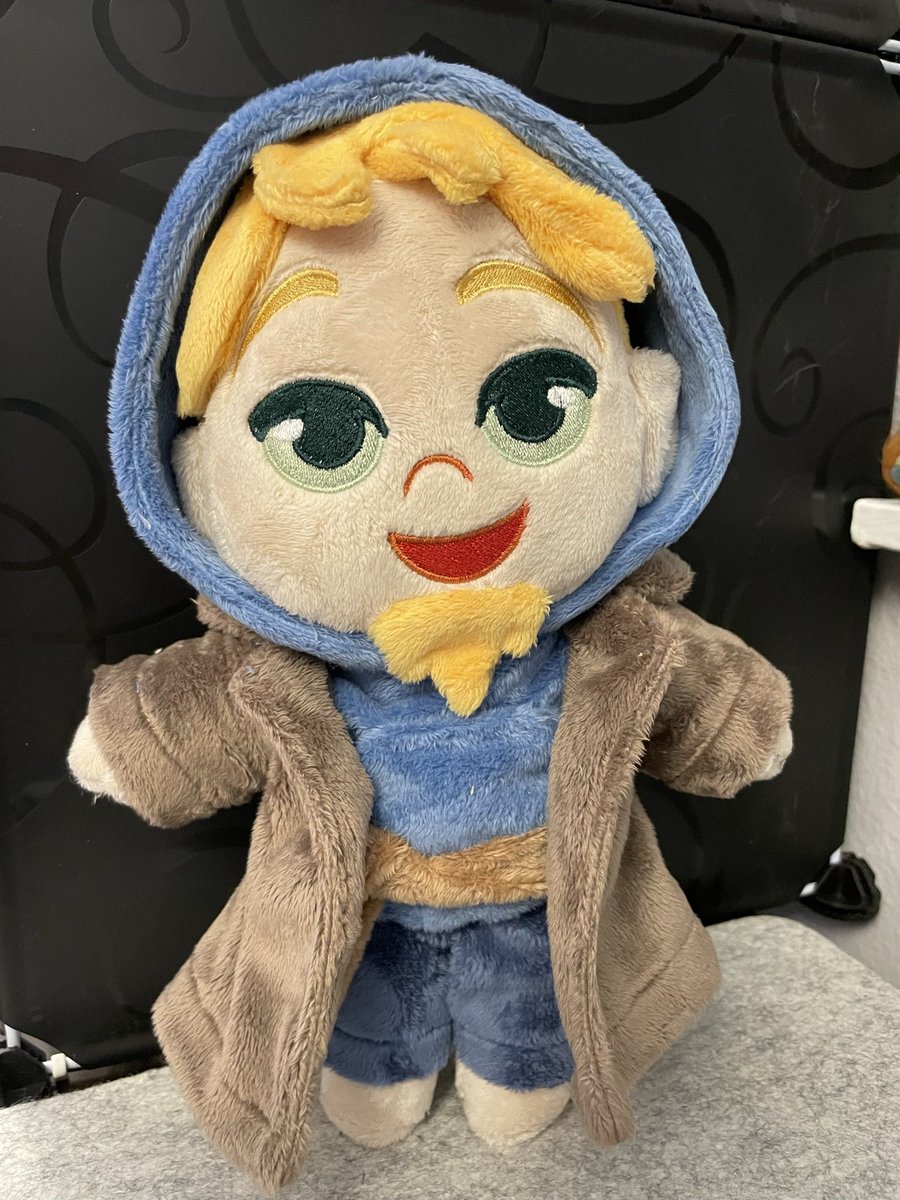 koricuddleplush's tweet photo. @KazzysPlush Mine are a little taller but I could totally do an anime plush on this base! https://t.co/tl5pkf9ZoE