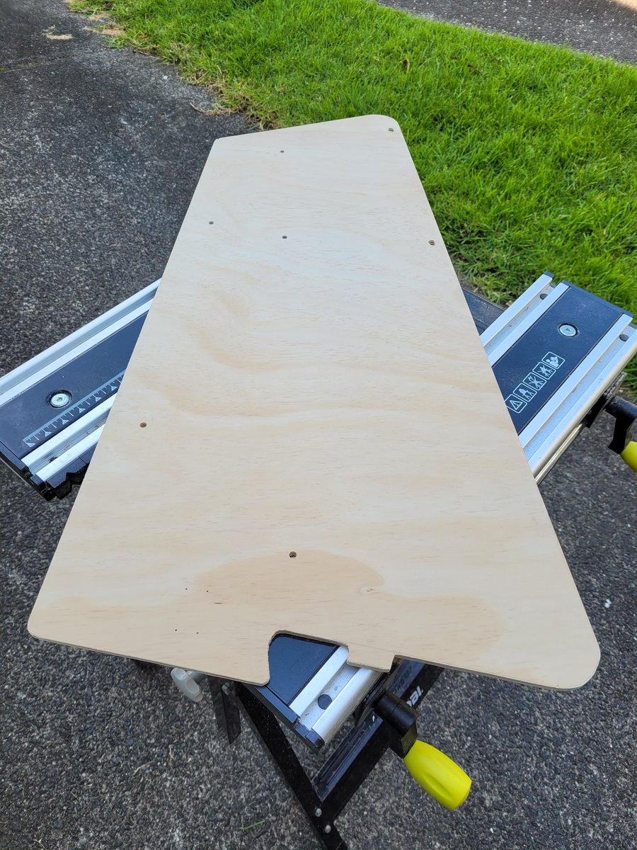 Ka_eke_Pahikara's tweet photo. Only took about an hour today to knock out another wall for the other side of our #Load75. Gets easier every time. Next weekend is painting day and then we'll be kōwhai on both sides. #AklBikeLife https://t.co/cfxU16Msm6