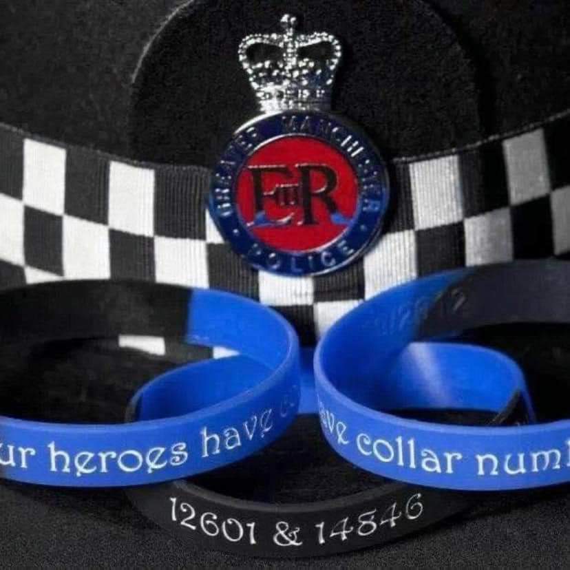 ConstableChaos's tweet photo. 10 years ago today .. never forgotten ☹️☹️
#OurHeroesHaveCollarNumbers
#CoverForGMP
https://t.co/1yBcgcYSbv https://t.co/VbWdrYnIEa