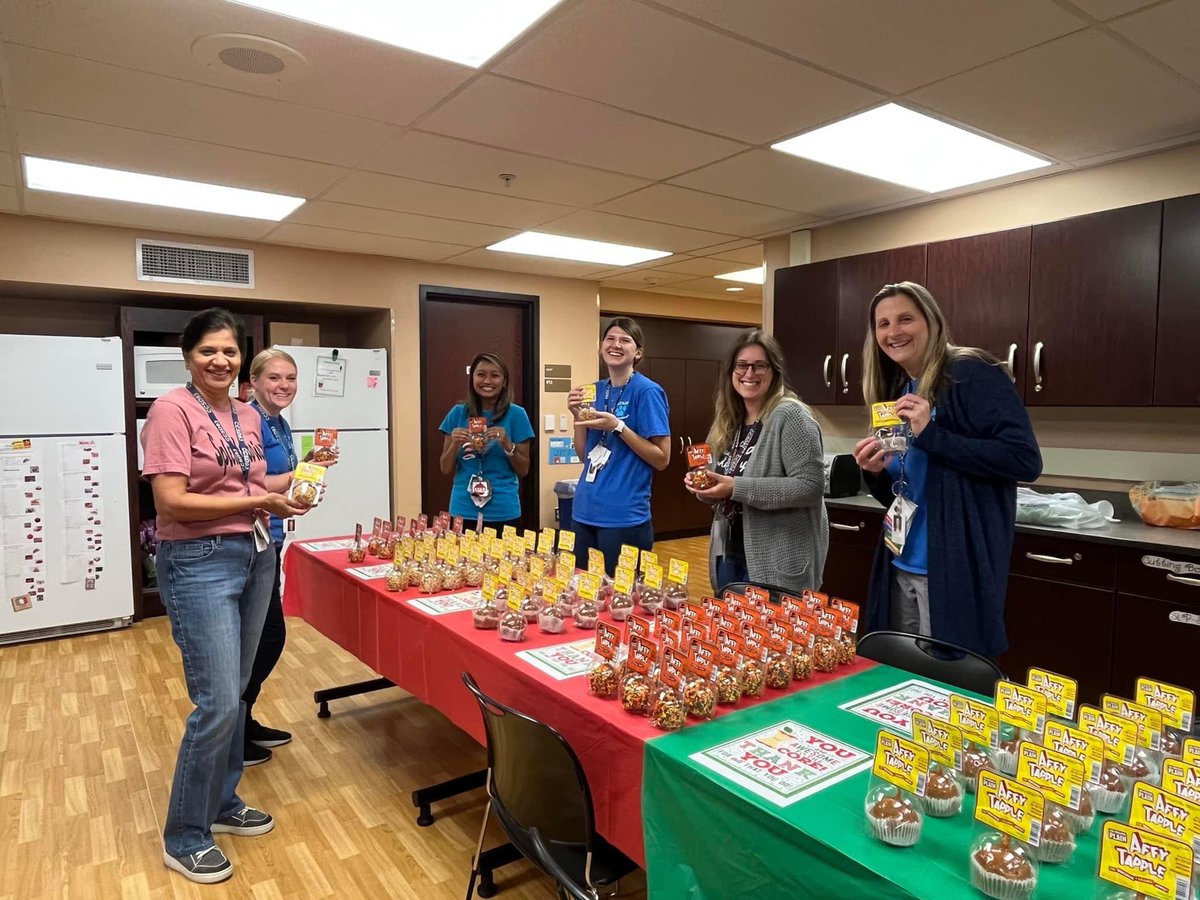 Heather Santiemmo tweet media