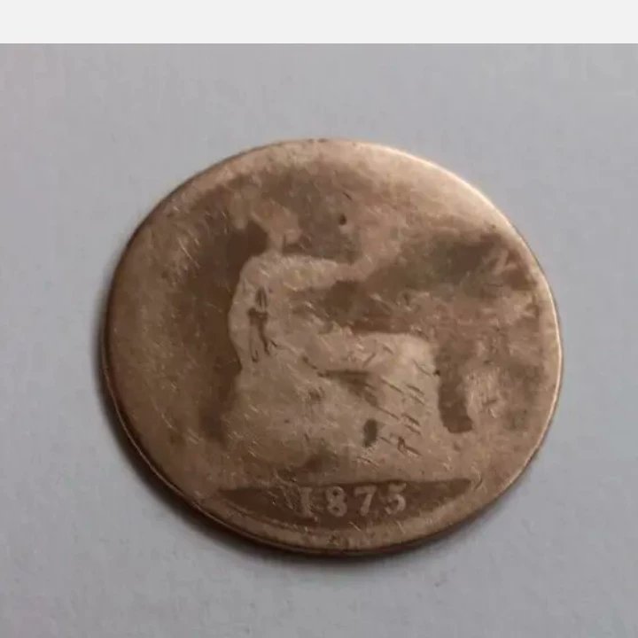 EbaySandeee1's tweet photo. There's not much that hasn't worn  away on this coin but the date is still intact. 147 years ago this would have gone into circulation. Imagine what it's been through and been used for!!

#coin #coins #onepenny #gbcoin #gbcoins #gbpenny #oldpenny #predecimal https://t.co/kkOQXqJ99E