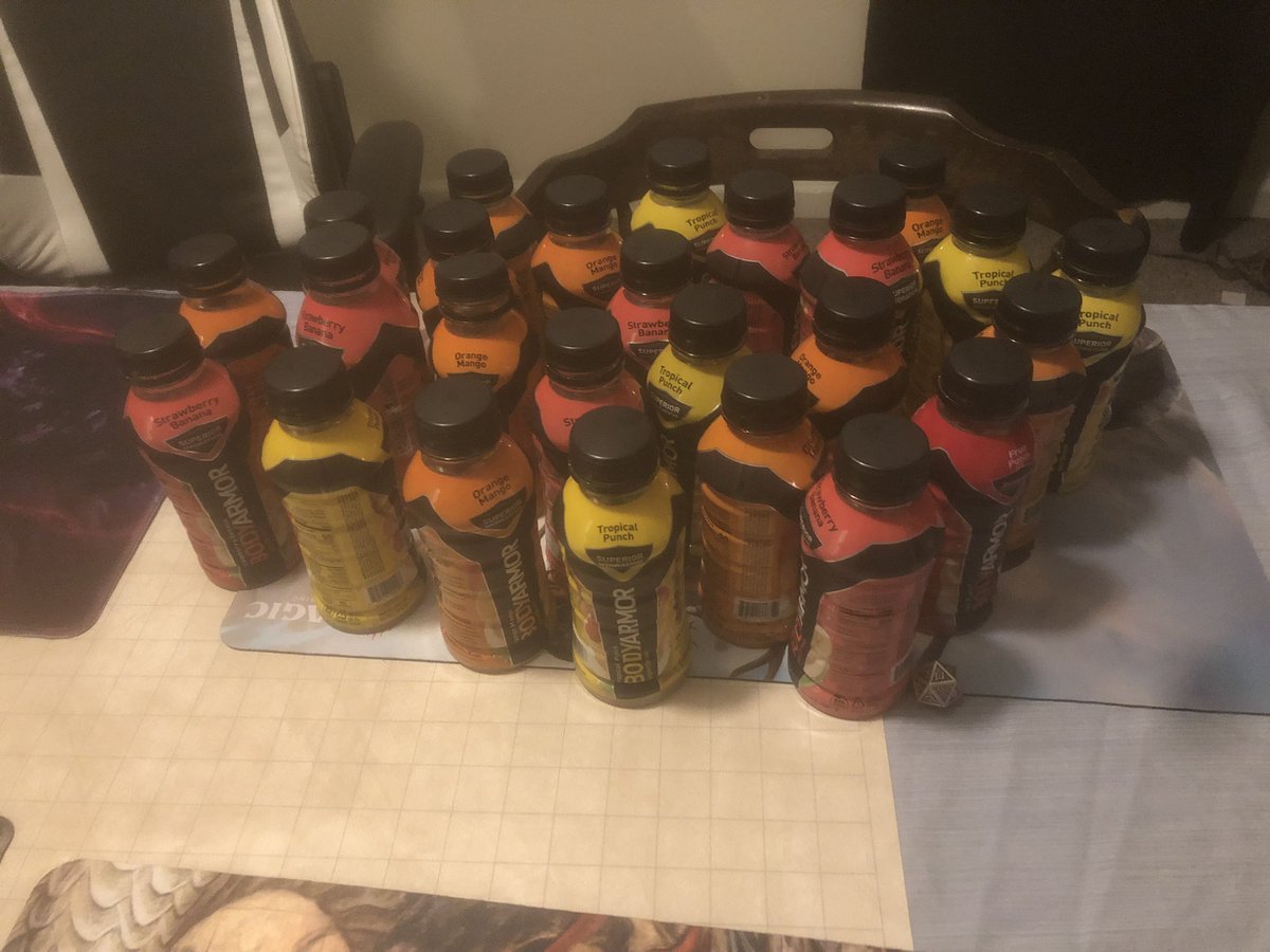 SaS_pod's tweet photo. @DrinkBODYARMOR we practice what we preach here at stories and sorceries! These are our body armor bottles from tonightโs session!
#dnd #quenchy #ttrpg #podcast https://t.co/OfWWYnAjqy