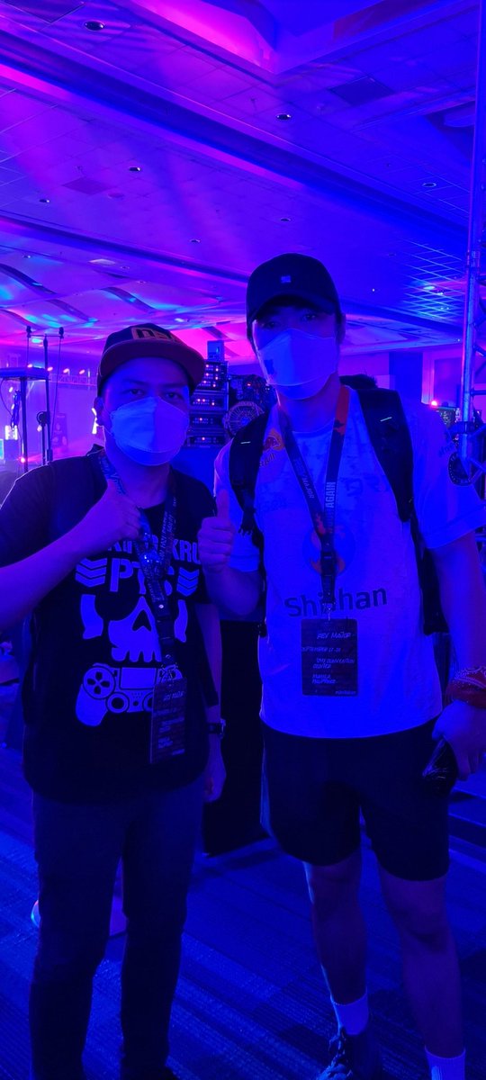 PTS | taka tweet media