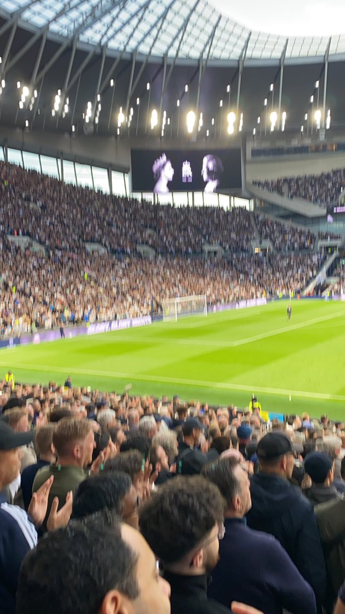 Absolutely incredible experience last night seeing the <a href="/SpursOfficial/">Tottenham Hotspur</a> at home against <a href="/LCFC/">Leicester City</a> #SonHatTrick what a game!!