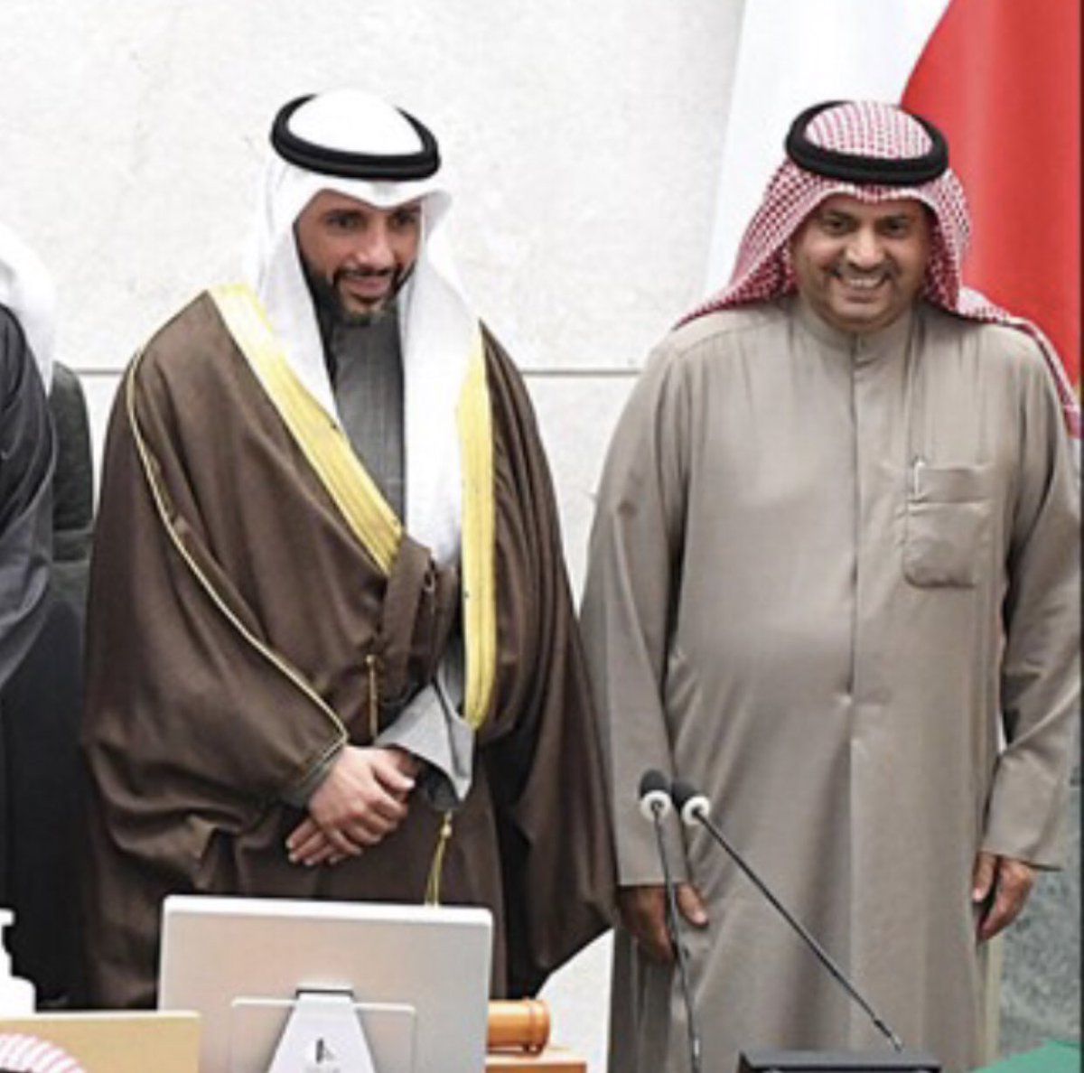 استفتاء || 🔻

يا أهل الكويتي 🇰🇼 من يستحق الوصول لبرلمان أمة 2022 .. الدائرة الـ 4️⃣  :

———-

❤️ محمد هايف <a href="/mhamdhaif/">محمد هايف المطيري</a> 

🔁 فرز الديحاني <a href="/Frz_aldaihani/">فرز محمد المطيري</a>

#انتخابات_2022 
 #محشوم_حمد_سيف