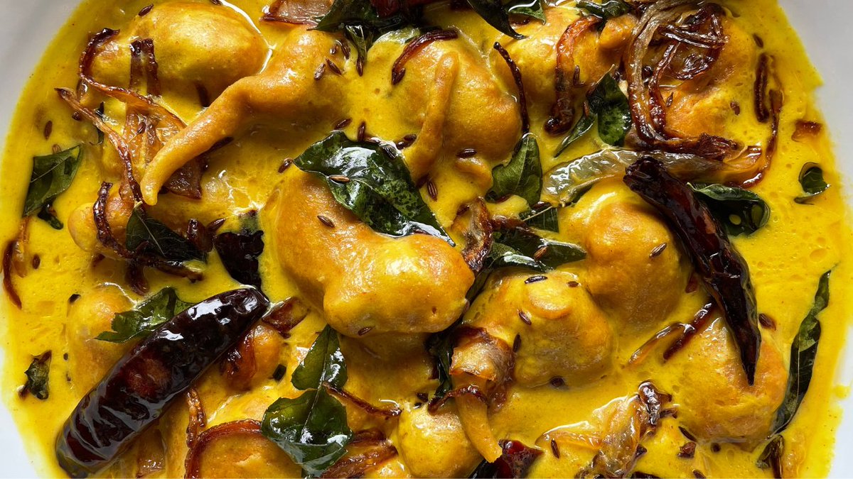 DFUSAtv's tweet photo. Simple Karhi Pakora Recipe by Desi Foods USA!
Watch now: https://t.co/SVYapfIW2t

#dfusa #desifoodsusa #kadhi #pakora #recipe https://t.co/OtkJyA6Jyf