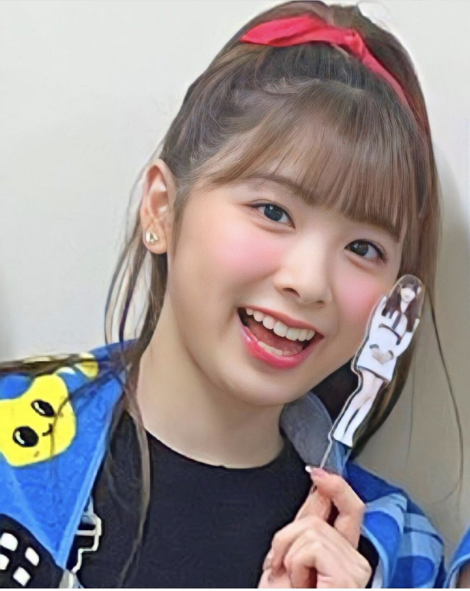 miiiko_NiziU's tweet photo. NiziU🌈W会員
虹プロからミイヒちゃん❤️だけど
みんな大好き(^^)
Burn it Up楽しみすぎてNiziU垢作りました🥺
89lineですが、WithUさん仲良くしてください!
無言フォローすみません🙇♀️
#NiziU
#NiziU_Light_it_up
#Light_it_Up
#Burn_it_Up
#MIIHI
#WithUさんと繋がりたい
#89line https://t.co/f6rHtUT3GB