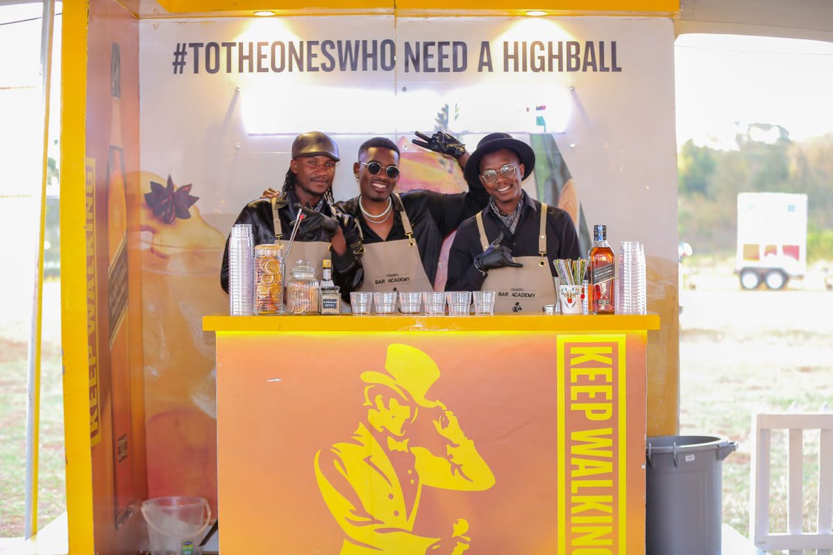 MwendaWeddy's tweet photo. Holla guys! Nyanshinki is being unveiled at WaterFront Karen as the New walker #NewWalkerIncoming . Tusikosee hii nayo, #KeepWalking and strive to achieve their goals. 
@JohnnieWalkerKe 
 #JWxNYASH https://t.co/wMLPkBjlQD