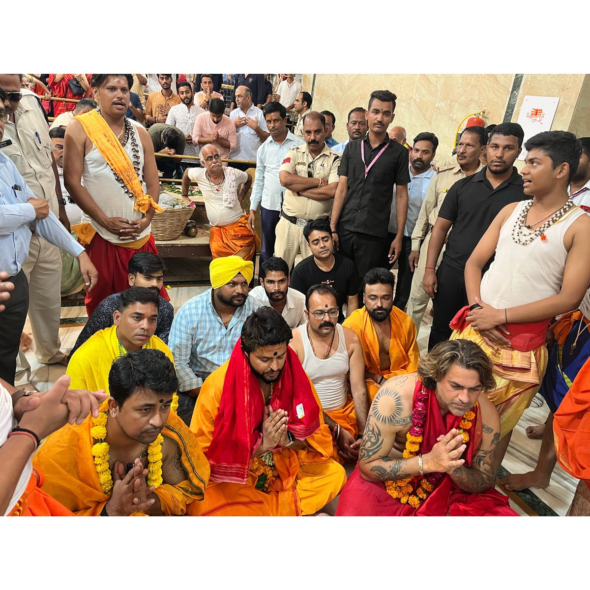 pragyanojha's tweet photo. Mahakal Darshan🙏🏼 https://t.co/YANWnJ3veh