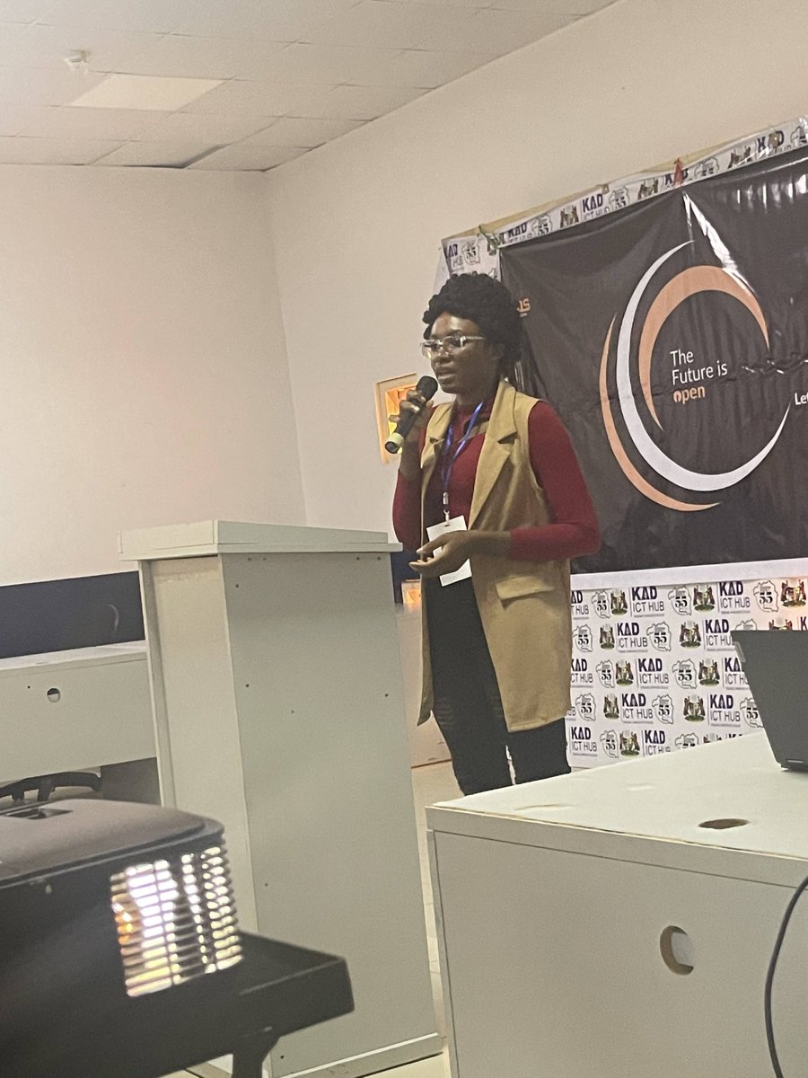 Vickish11's tweet photo. Anyone can be an Open Source Contributor!!!

Thank you @oscakaduna for giving me the opportunity.

The future is OPEN 🚀

#NTOSWKaduna #OpenSource #OscaKaduna @oscafrica https://t.co/BAzMtkDe5y