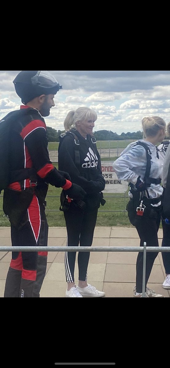 Una is about to do a skydive to raise money for us and <a href="/CorbyBusinessAc/">Corby Business Academy</a>. Please donate if you can! gofund.me/a16510ee