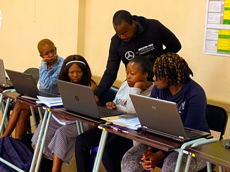 VumiliaAfrica's tweet photo. #ComputerSkillsTraining - In this age, to remain relevant you must embrance technology. We are #accredited to offer Computer Skills. Last week we trained 50 learners from 5 Gauteng Govt district offices. Thank you to our facilitators #TheVumiliaWay #TechTransfer #TechTraining https://t.co/g7Uh1JvojU