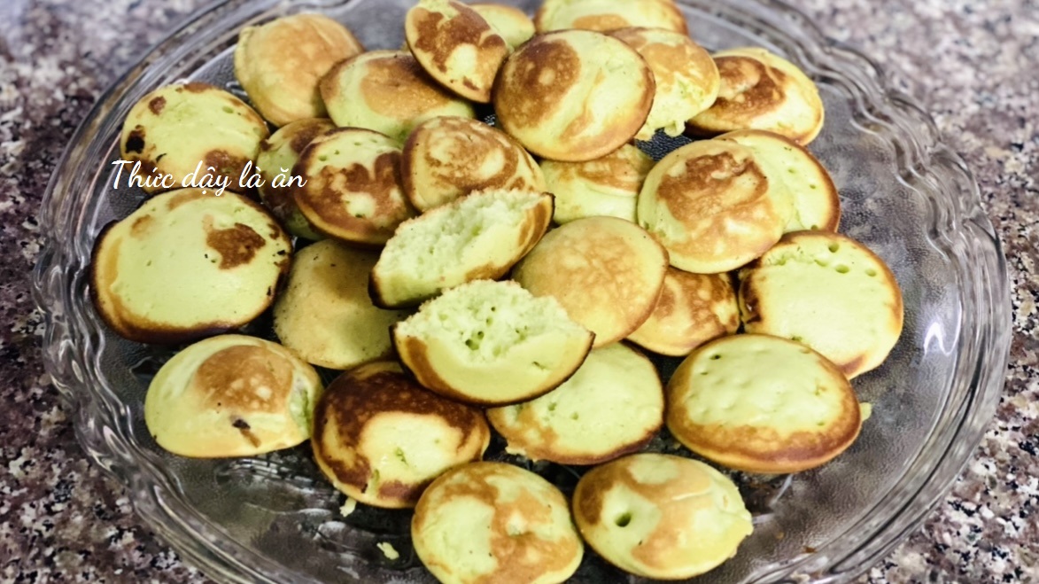 thucdaylaan's tweet photo. Bánh bông lan nướng chảo nhanh gọn, cực dễ làm, ngon mê ly | Pan-baked s... https://t.co/QzEJSAgPnJ via @YouTube 
#thucdaylaan #recipes #bonglannuongchao #panbakedspongecake #팬에구운스펀지케이크 #homemade #delicious #monngontainha #baking https://t.co/cEoPO9QdD7