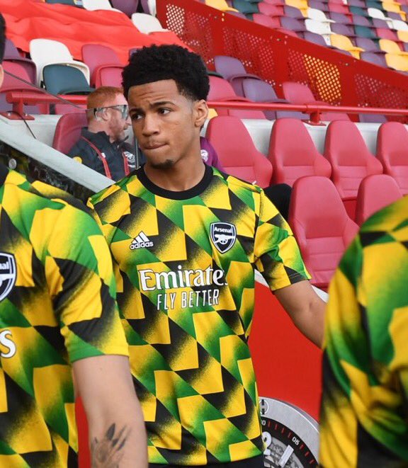 📌Ethan Nwaneri,
2007 doğumlu
Bugün oynan Brentford maçının 
Arsenal kadrosunda,
📌Dikkatinizi çekerim arkadaşlar bu futbolcu bugün 15 yaşında.
🔥🔥🔥