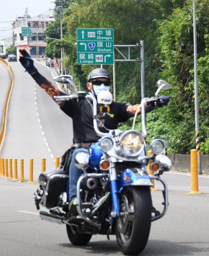 oscarlu76's tweet photo. 爽騎台南 https://t.co/HUmhkZynlD