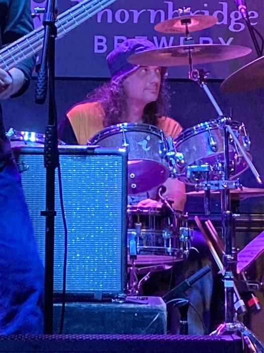Nick and I sharing a look - "Was that you.. or me..?"
from a night of looks at Sheffield's Greystones on Friday..

Last night in #Oundle with <a href="/blackheartorch/">The Blackheart Orchestra</a> was equally enjoyable

@johnhackettband will next be playing at The Forum in #Darlington on Fri 21st Oct with <a href="/Amy_l_Birks/">Ms Amy Birks</a>