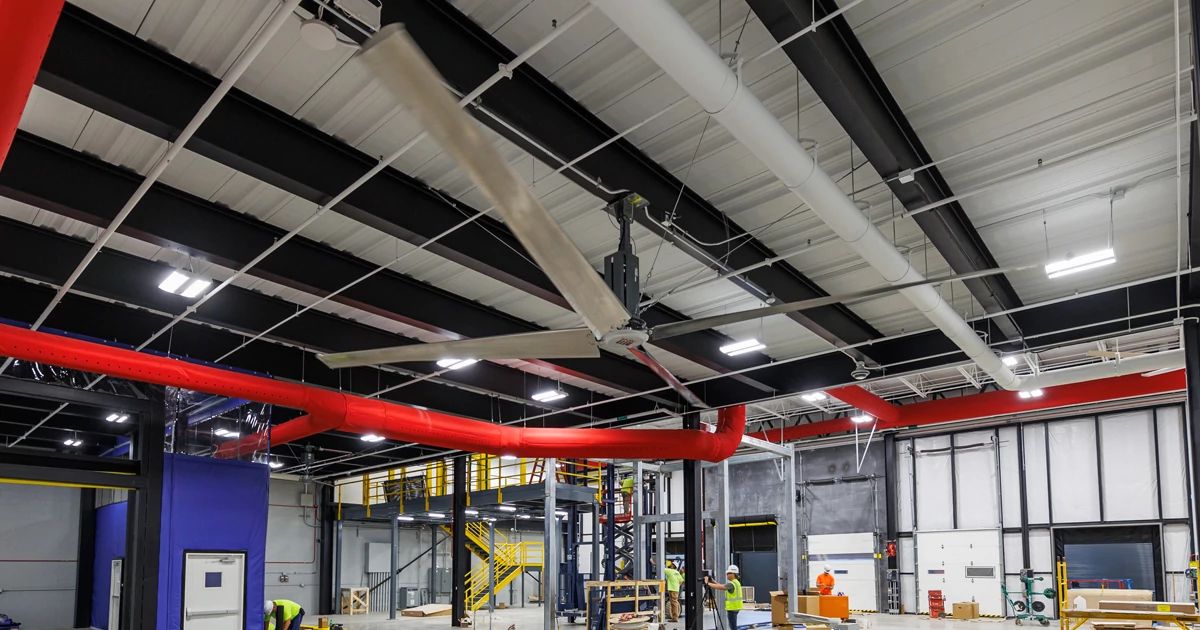 On National Ceiling Fan Day, we celebrate how HVLS fans are used for more than just cooling. Learn about the benefits of HVLS fans in your facility: ow.ly/Cg9w50KMnCm

#ritehite #NationalCeilingFanDay #hvlsfans