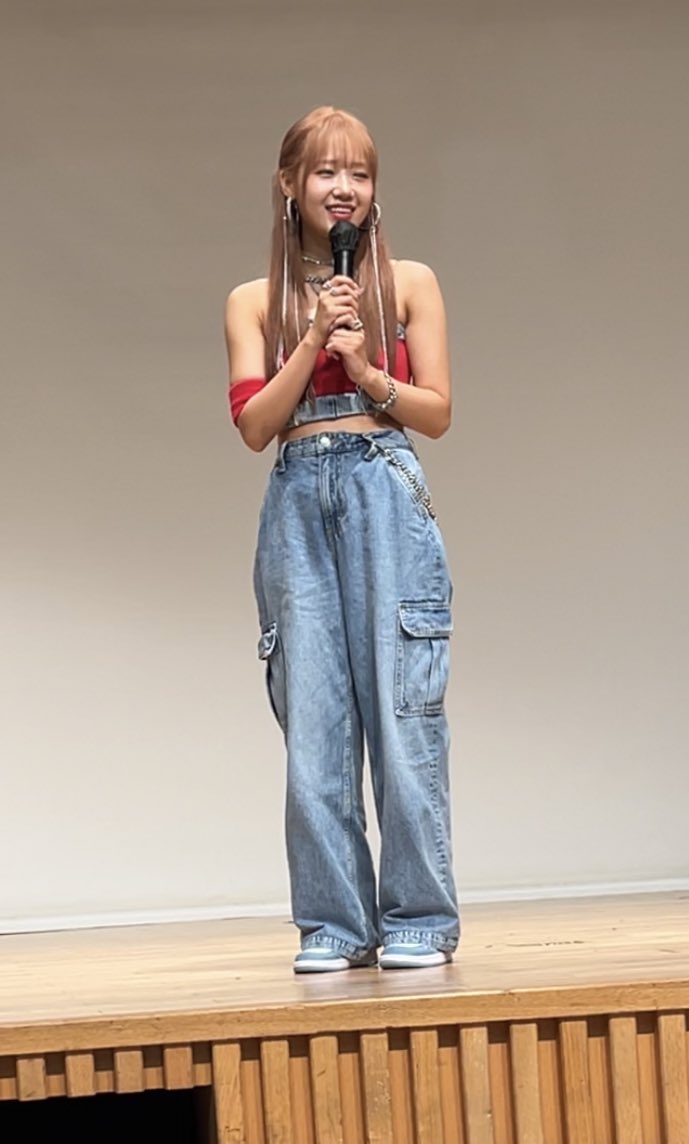 – ktown4u fansign [#유정] ✧