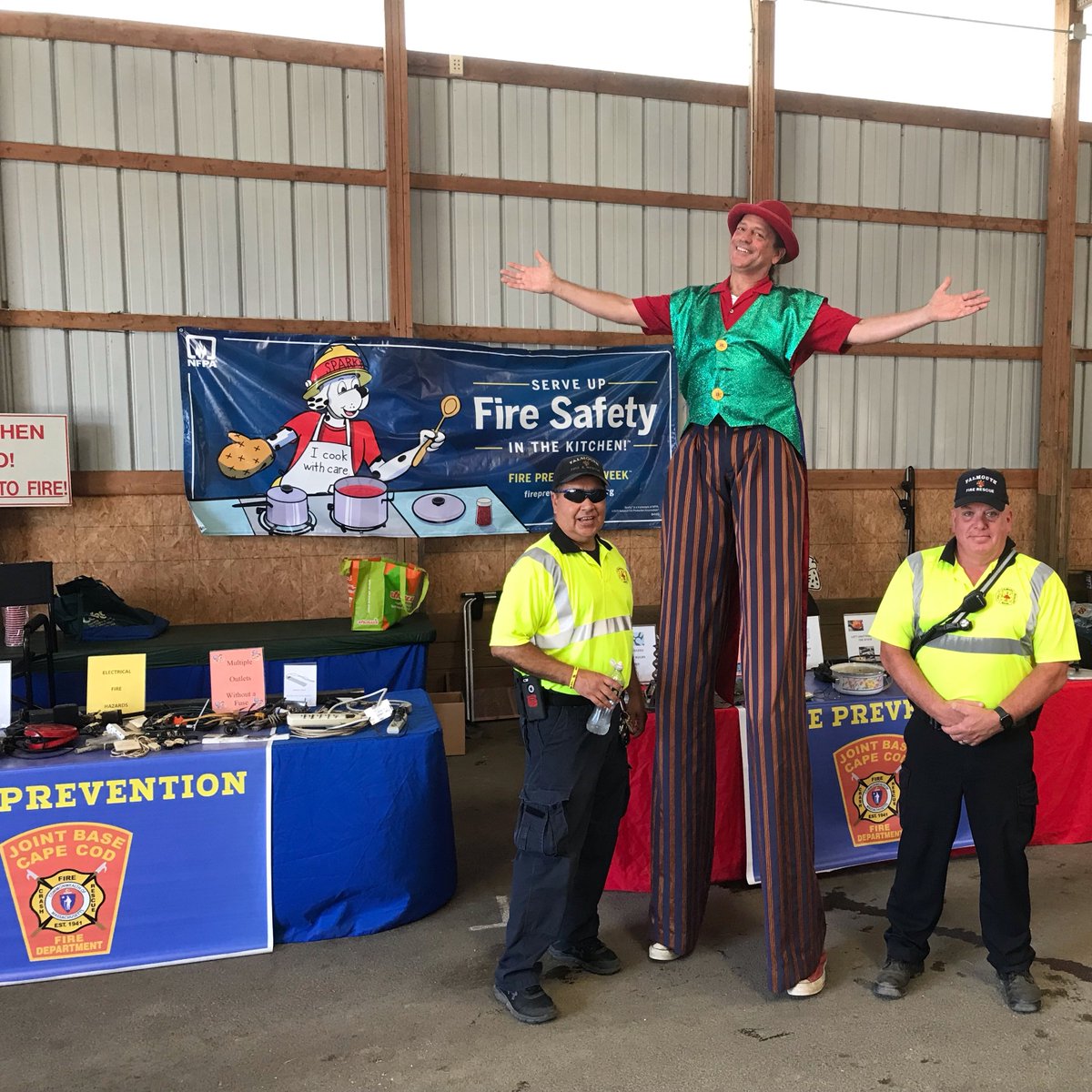 MassDFS's tweet photo. Our #SundaySpotlight on safety educators heads to @FalmouthFireMA! Fire Prevention Officer Lt. Craig O’Malley and Fire Inspectors Boyd DeMello and Allen Rivera balance their day-to-day work with fire &amp; life safety education for kids and seniors alike. See you at the conference! https://t.co/5zYonsbOEa