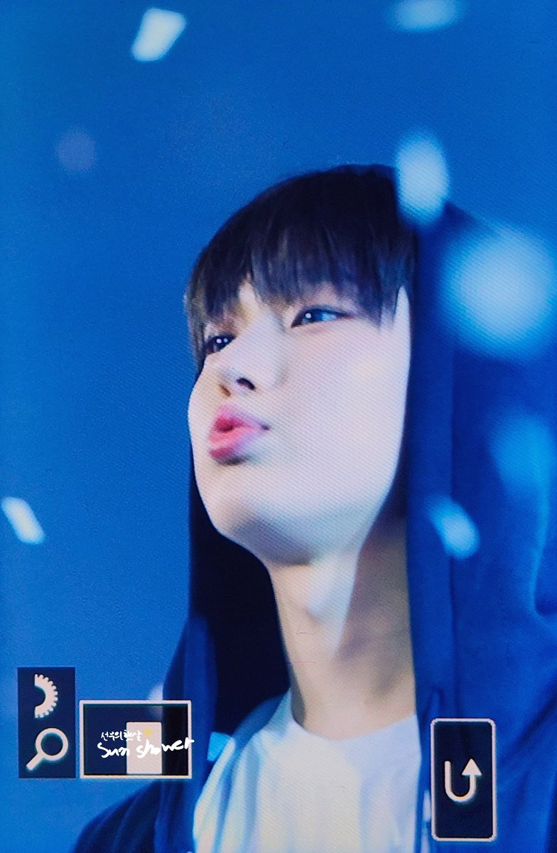 sunshower624's tweet photo. 220918 MANIFESTO in Seoul 막콘
 #SUNOO #엔하이픈 #선우 #ENHYPEN https://t.co/fumCQ8B4BT