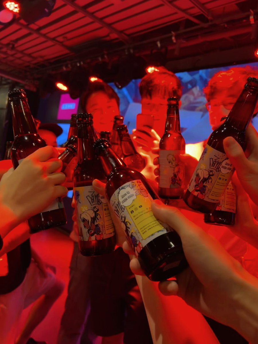 Lexie🔮 tweet media