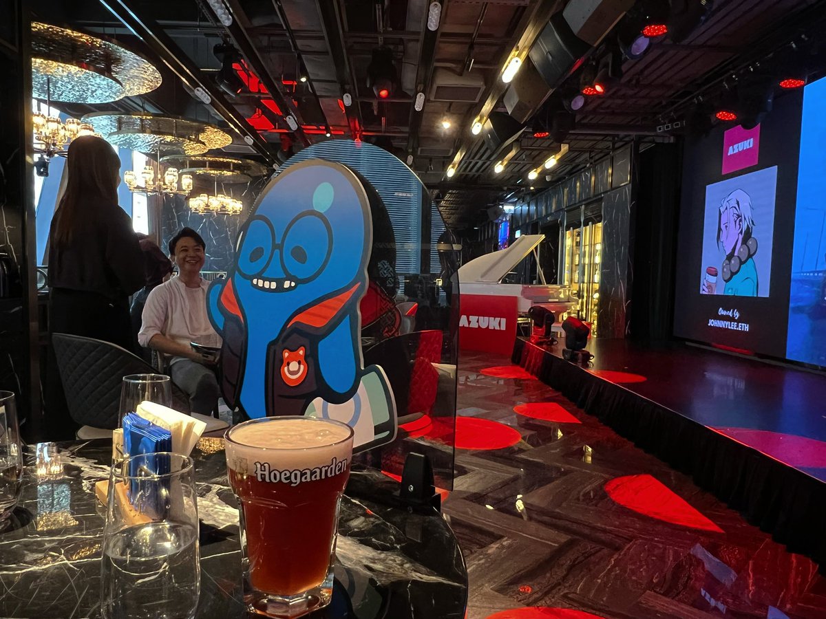 Lexie🔮 tweet media