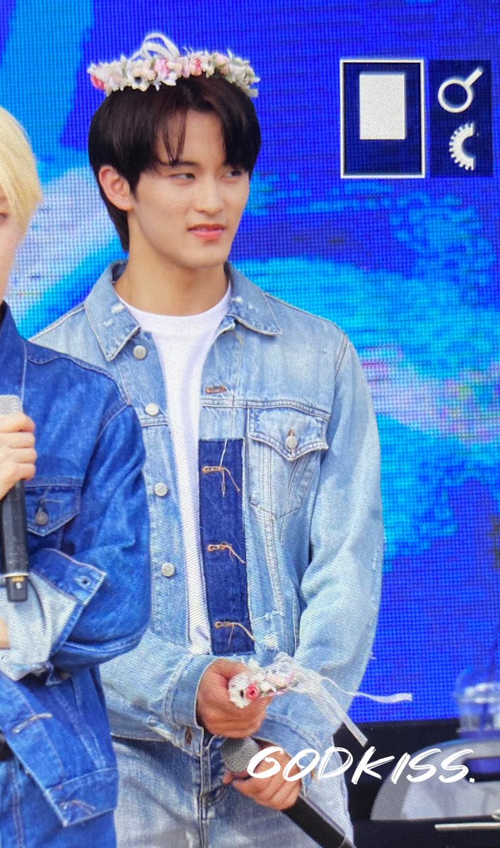 _godkiss_82's tweet photo. 220918 #마크 #이마크 #MARK #MARKLEE https://t.co/k4GmnIfh7s