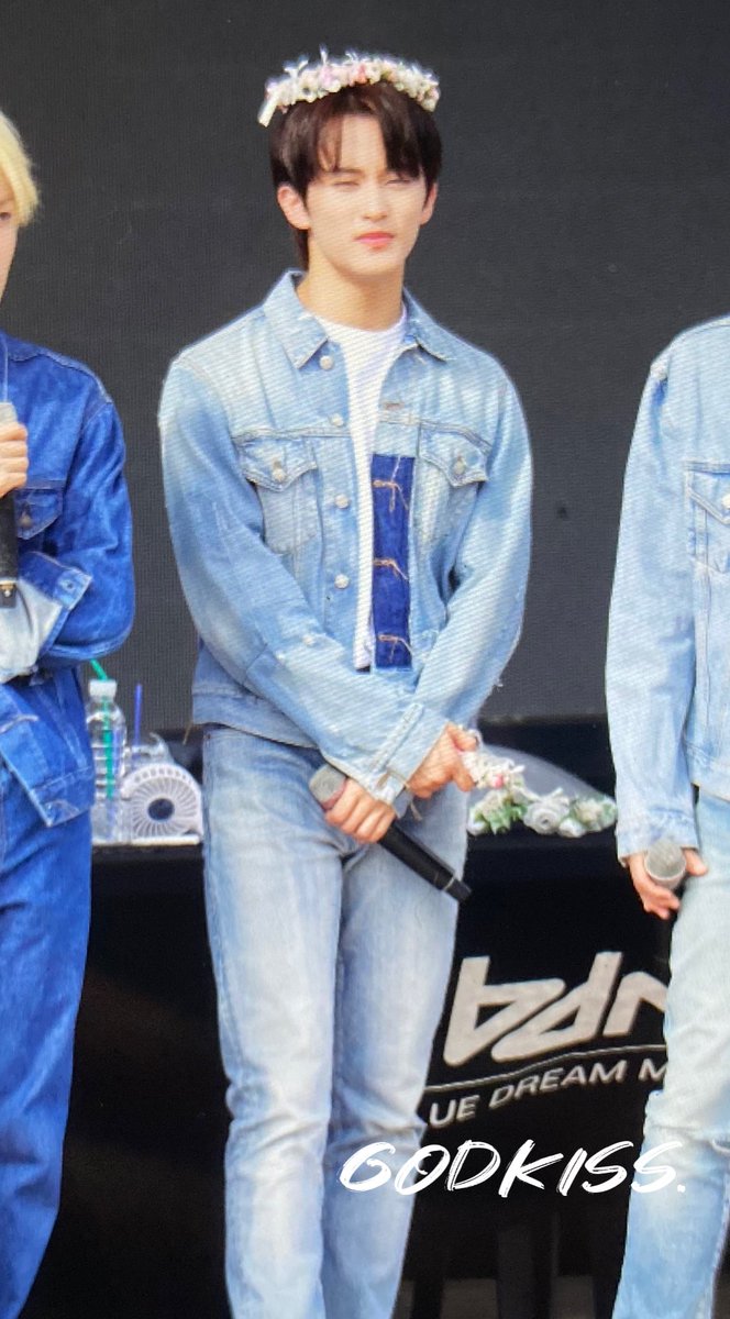 _godkiss_82's tweet photo. 220918 #마크 #이마크 #MARK #MARKLEE https://t.co/k4GmnIfh7s