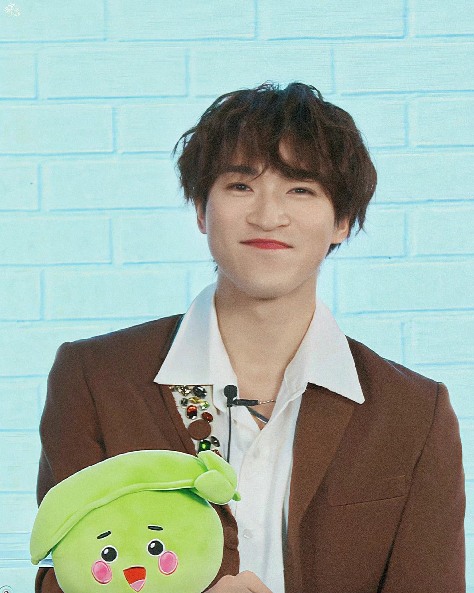 Santa_Yokari_'s tweet photo. Capture every smile✨
@into1_santa_
#Santa_worldchampion
#Santa_handsome
#Santa_dancingking
#UNOSANTA
#SANTA_INTO1 #SANTA
#INTO1Santa #INTO1赞多
#赞多 #賛多 #サンタ https://t.co/aB2HF9KbDC