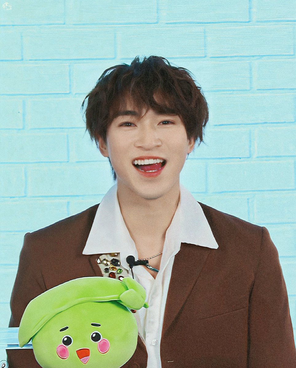 Santa_Yokari_'s tweet photo. Capture every smile✨
@into1_santa_
#Santa_worldchampion
#Santa_handsome
#Santa_dancingking
#UNOSANTA
#SANTA_INTO1 #SANTA
#INTO1Santa #INTO1赞多
#赞多 #賛多 #サンタ https://t.co/aB2HF9KbDC