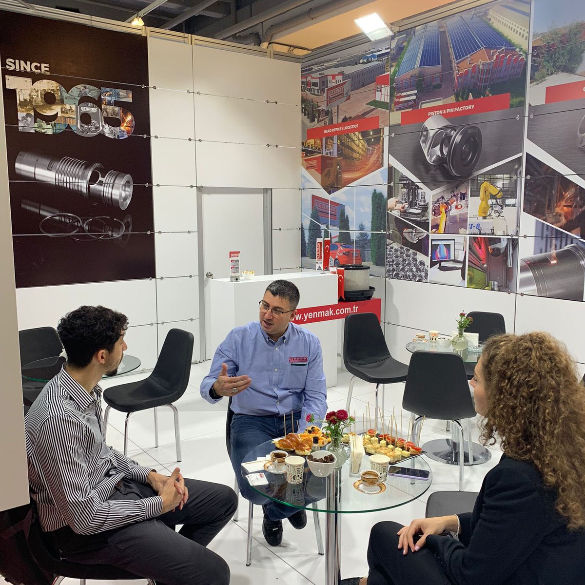 yenmakofficial's tweet photo. 3️⃣'rd day from our booth.
Thank you for your visit. #automechanika #frankfurt continues until September 17th.
Stand No Hall 1.1 / H02
#yenmak #motorParçaları #engineParts #motorunuzdakiGüç #thePowerInYourEngine #cylinderliner #piston #exhibition #fair #automechanikafrankfurt https://t.co/1xt3V6Ldb4