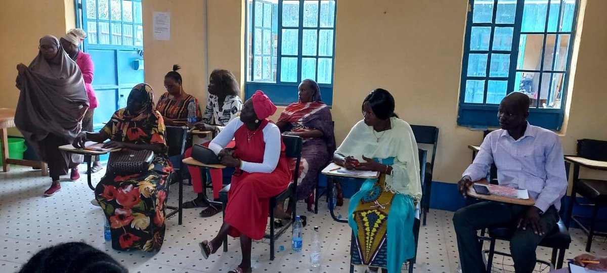 ResilienceAct's tweet photo. We held a 2-hour listening workshop with #adolescent girls in school, #communityleaders , and #healthserviceproviders in Kakuma refugee camp about the perception of #SexualAndReproductiveHealthRights of young women in displacement. https://t.co/yJrt7aL4fR