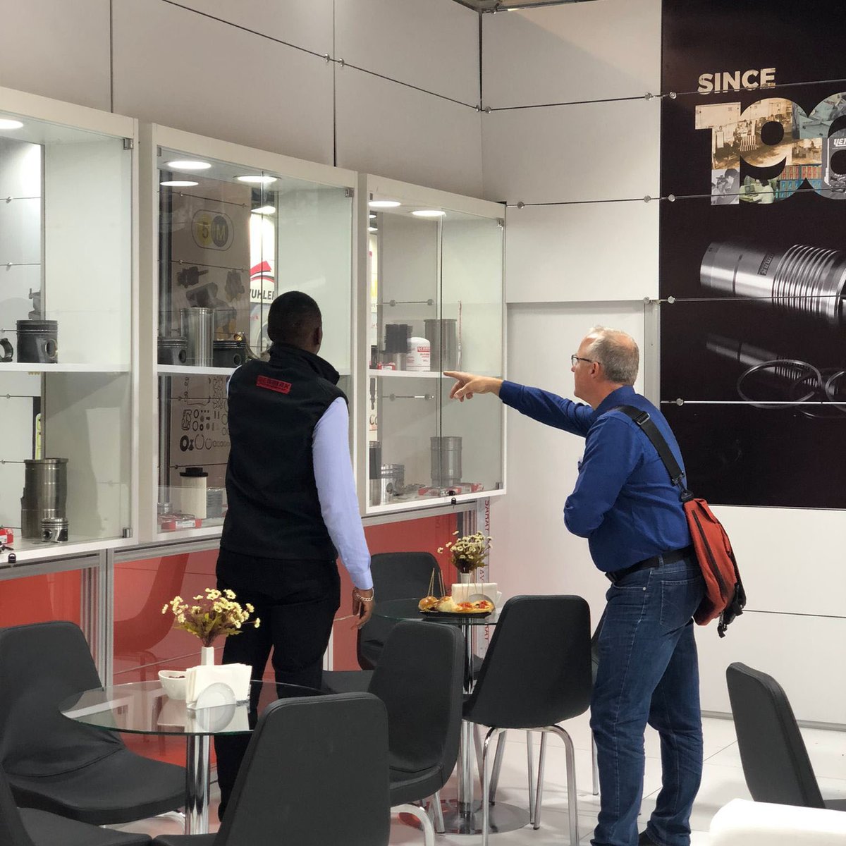 yenmakofficial's tweet photo. This is our last day. Thank you very much to everyone who visited us. 🤗
#yenmak #motorParçaları #engineParts #motorunuzdakiGüç #thePowerInYourEngine #cylinderliner #piston #pistonrings #fuar #exhibition #fair #automechanikafrankfurt https://t.co/L93DOZfpvy